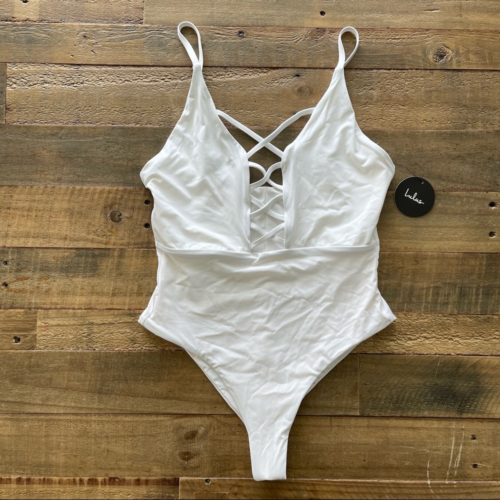 NWT White Lace-Up One Piece Swimsuit Sz M